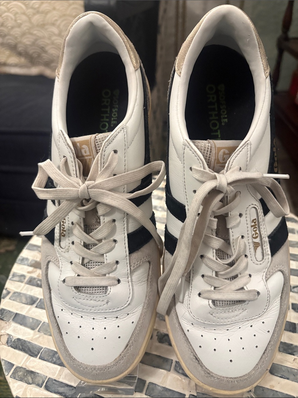 Gola Classics Women's Hawk Sneakers Size 8
White/Black/Gold